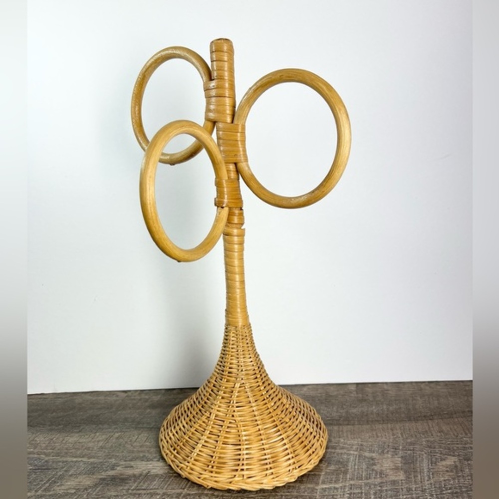 Vintage Wicker 3 Towel Holder bathroom counter Boho basket retro vanity